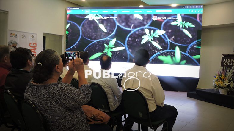 Galería De Fotos | PRESENTAN EL MÓDULO "PPADRON WEB 111 SERVICIOS EN ...