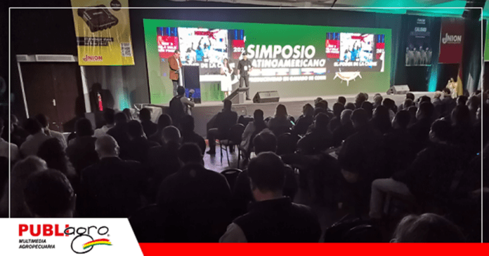Masiva asistencia al Simposio organizado por Asocebu / Foto: Publiagro