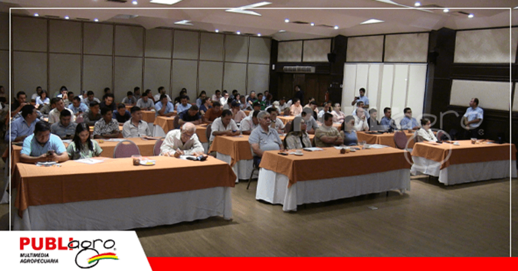 16 La sala estuvo llena y con gran expectativa / Foto: Publiagro