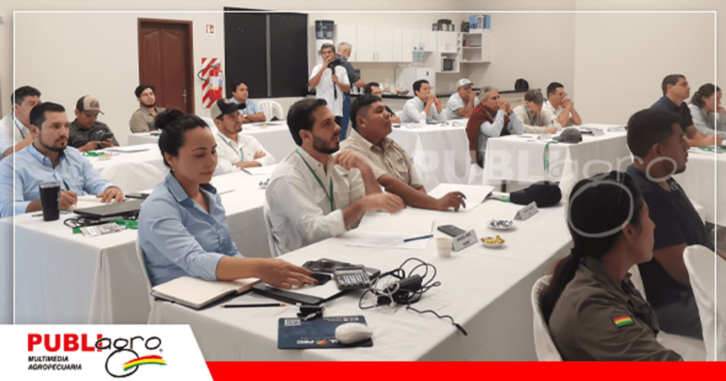 19 La sala estuvo lleno de productores, encargados de haciendas y estudiantes / Foto: Publiagro
