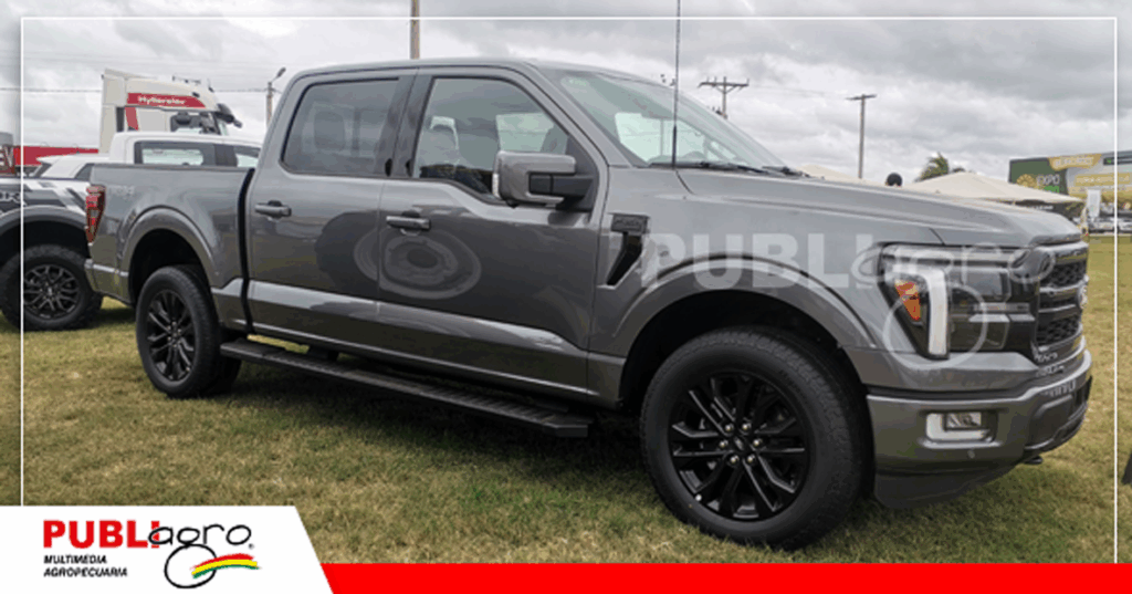 40 Las camionetas Ford complementaron la dupla productiva junto con Valtra / Foto: Publiagro
