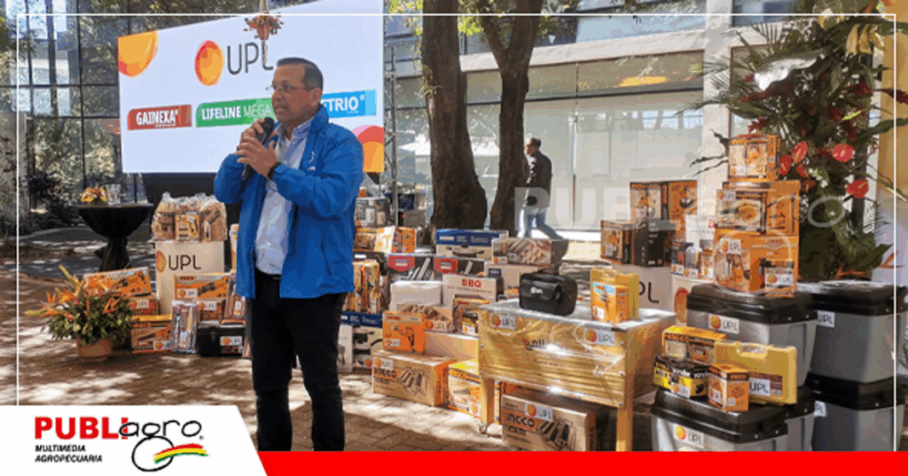 Juan Carlos Sauto, gerente general de la empresa da la bienvenida / Foto: Publiagro
