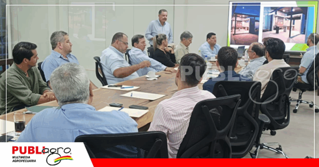 Suárez expuso ante directiva todo el trabajo realizado en su pasada gestión/ Foto: Publiagro