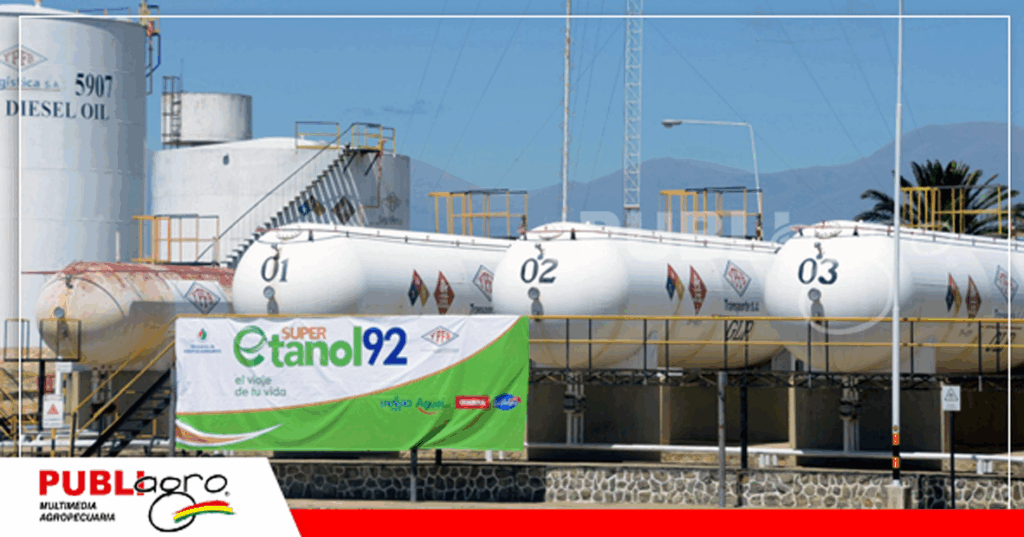 34 El etanol va en Bolivia de mano de los productores cañeros / Foto: Internet