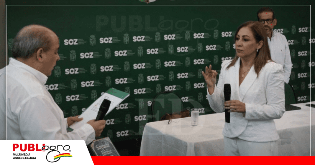Posesión de la nueva directora del INRA Santa Cruz / Foto: El Deber