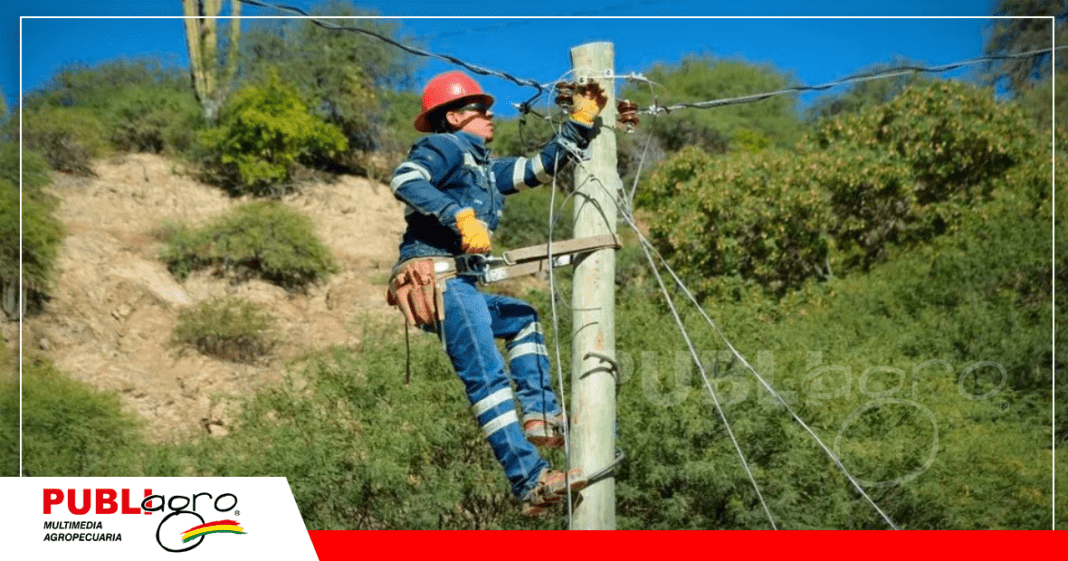 La energía eléctrica ahora esta en manos de la CRE / Foto: Internet