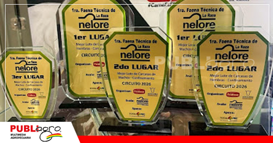 Premiación a los mejores lotes machos y hembras a confinamiento/ Foto: Asocebú