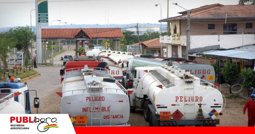 Importación de combustibles sigue sin despegar/ Foto: Internet