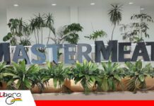 Unión Agronegocios con diferentes divisiones, una misma visión: potenciar el agro boliviano Master Meat tuvo su espacio para mostrar las divisiones de Unión Agronegocios/ Foto: Publiagro