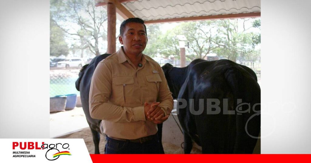 FOTO NOTAS WEB - 2026-07-20T141001.818 Efraín Soliz, médico veterinario de cabaña El Bato/ Foto: Publiagro