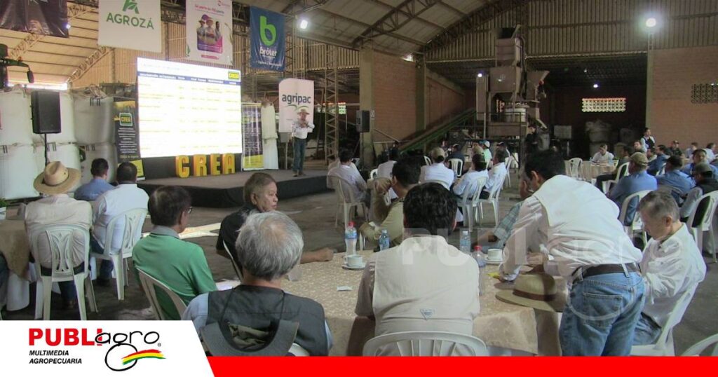 FOTO NOTAS WEB (3) CREA Bolivia fortalece el aprendizaje entre productores / Foto: Publiagro