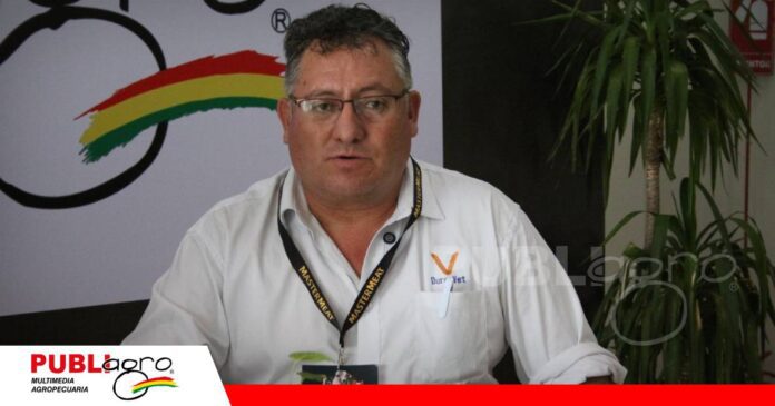 FOTO NOTAS WEB (69) Carlos Duran, propietario de Duranvet/ Foto: Publiagro