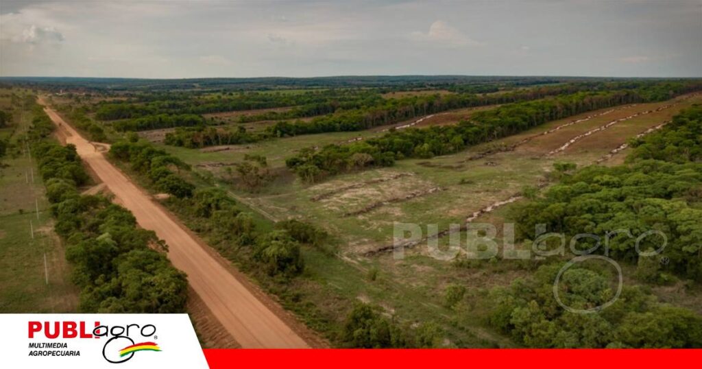 FOTO NOTAS WEB (94) El gobernador Juan Pablo Velasco anunció gestiones para el estudio y financiamiento de la carretera San Ignacio de Velasco – Vila Bela / Foto: Internet