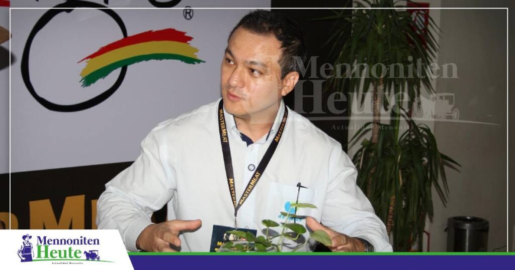 FOTO NOTAS WEB MENNONITEN (2) Diego Marcel Ogoshi, Tierarzt un Ernährungsberater fa Wiederkäuer bie De Heus Brasilien. Foto: Publiagro