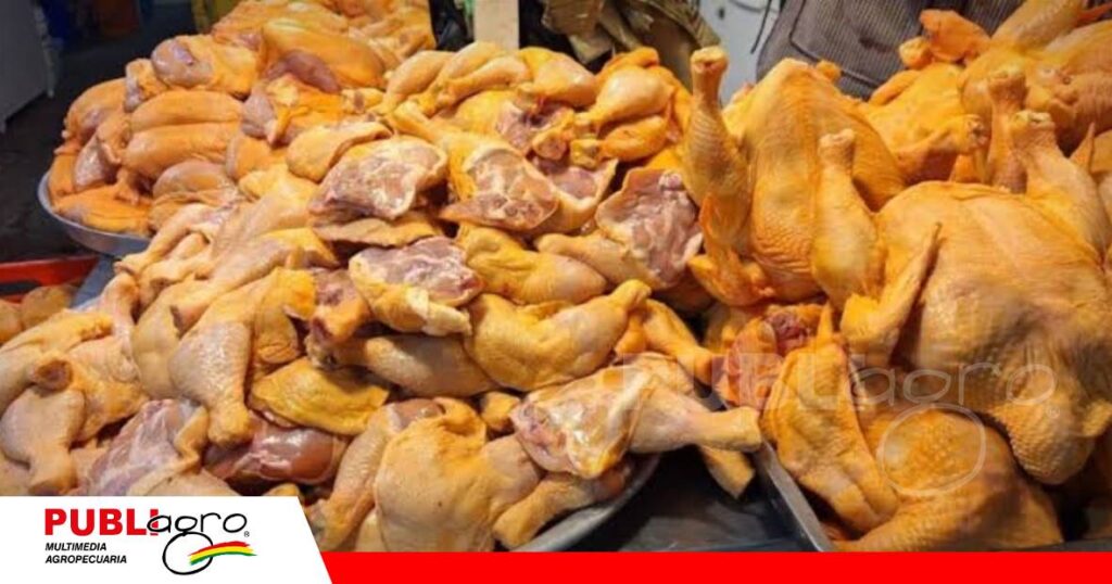 FOTO NOTAS WEB (25) El pollo llega a Bs 28 en los mercados cochabambinos/ Foto: Internet