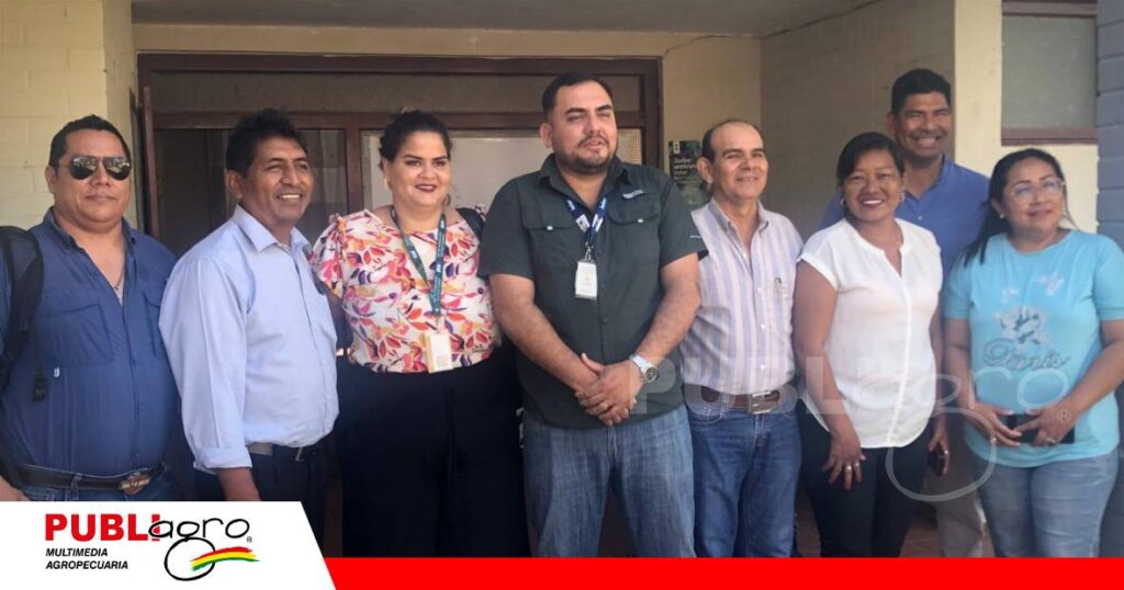 Autoridades impulsan la realización de huertos familiares/ Foto: Internet