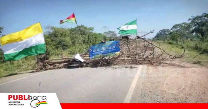 Productores instalan nuevos puntos de bloqueo/ Foto: Internet