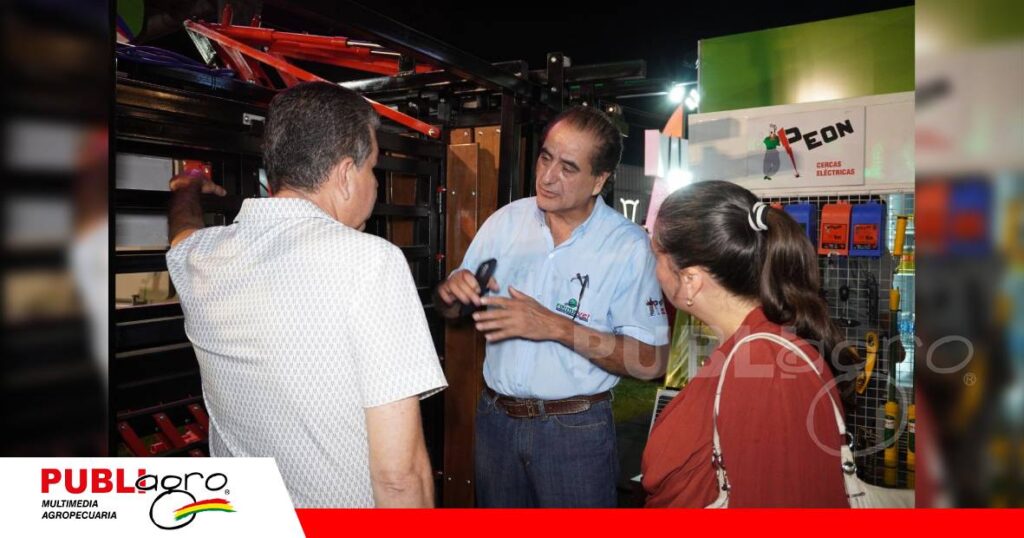 Farmavet atendiendo al productor en Expocruz 2026 | Foto: Publiagro
