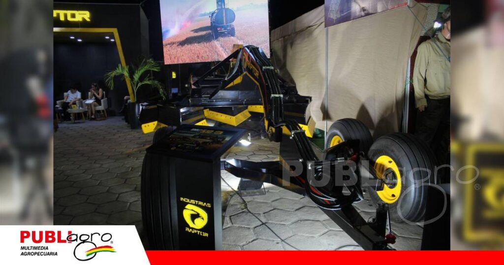 FOTO NOTAS WEB - 2026-09-28T173238.721 Niveladoras, compactadoras/ Foto: Publiagro
