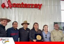Monterrey apuesta por el agro en Agro Vidas 2026 Altos ejecutivos de Monterrey reciben un reconocimiento en AgroVidas 2026 | Foto: Publiagro