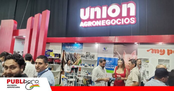 La compañía combinó conferencias con promociones en semillas de pasturas/ Foto: Publiagro