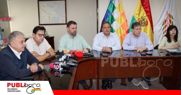 La CAO, los productores y los ingenios respaldaron el incremento de la mezcla con gasolina/ Foto: CAO